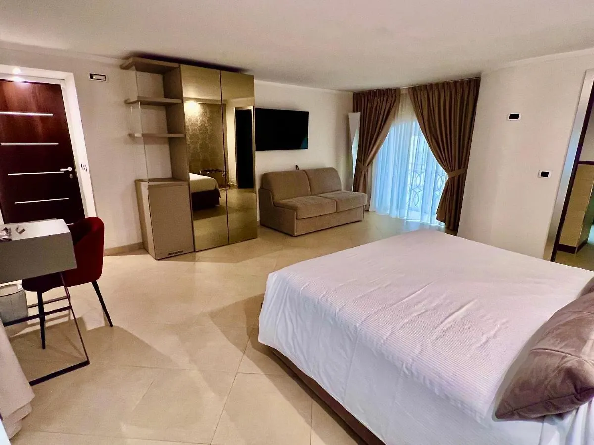 Royal House Bed & Breakfast Naples Italy